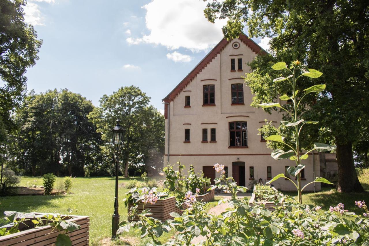 Barkhagen Gutshaus Zarchlin 아파트 외부 사진